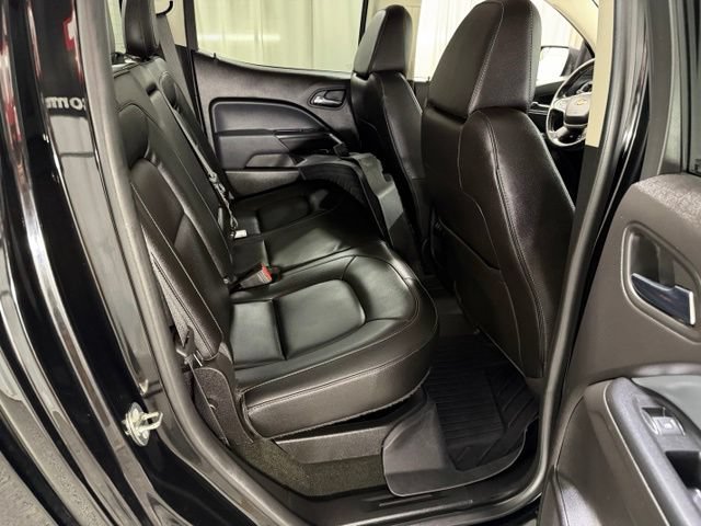 Used 2018 Chevrolet Colorado Z71 w/ Z71 Midnight Edition AWD/4WD image 8