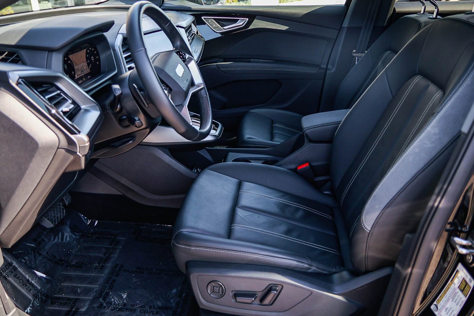 Certified 2023 Audi Q4 e-tron Prestige w/ 20" Wheel Package image 22