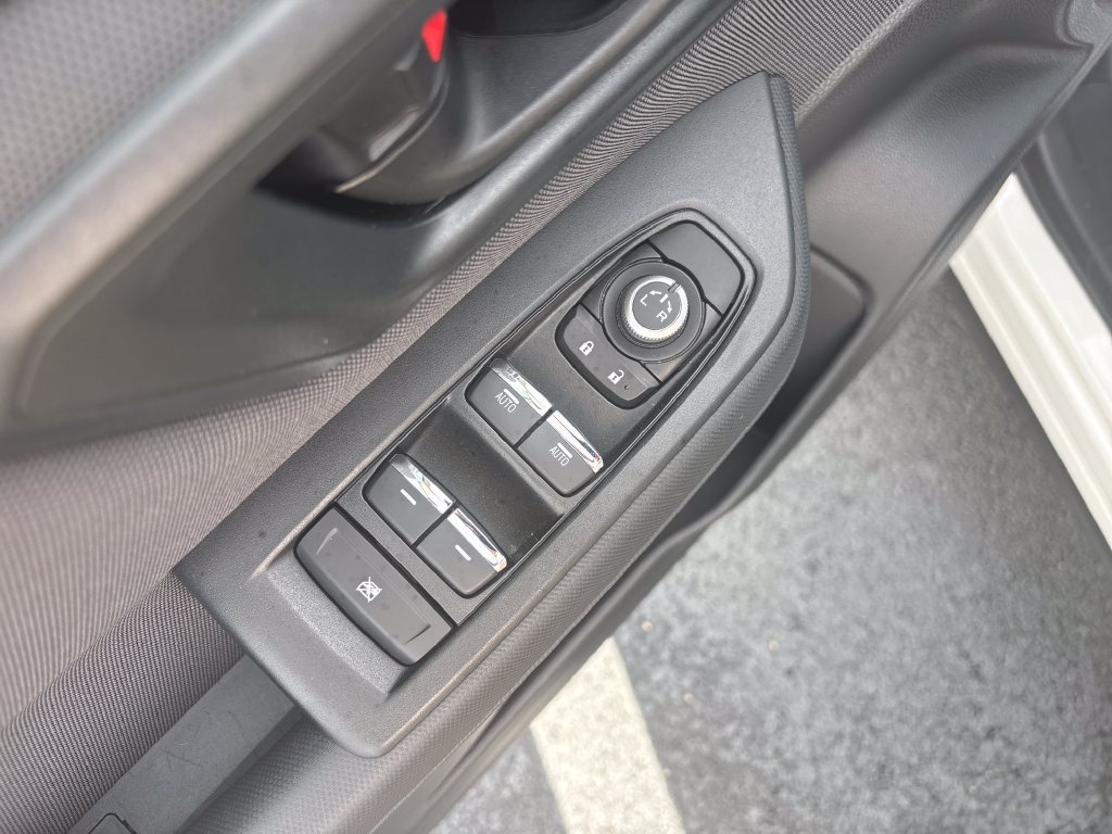 Used 2025 Subaru Forester Premium AWD/4WD image 11