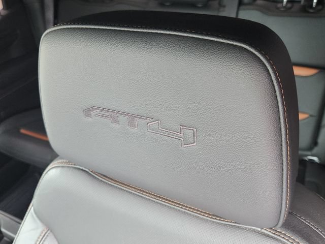 Used 2024 GMC Sierra 1500 AT4 w/ AT4 Premium Package AWD/4WD image 24