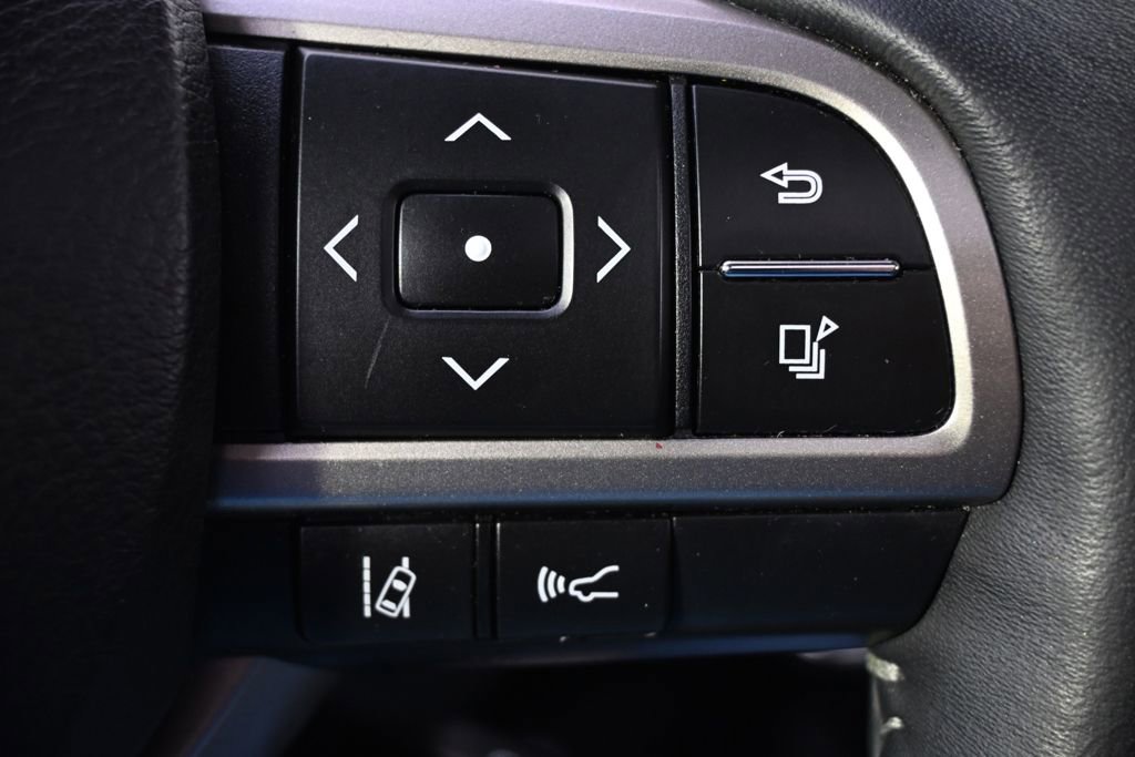 Used 2018 Lexus RX 450h AWD w/ Luxury Package image 38