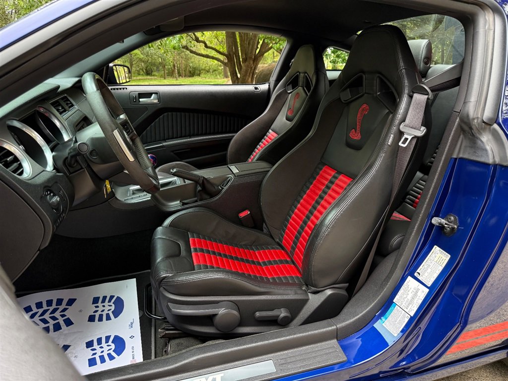Used 2014 Ford Mustang Shelby GT500 w/ Equipment Group 821A RWD image 48