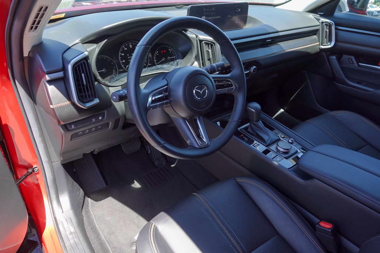 Used 2025 MAZDA CX-50 AWD 2.5 Hybrid w/ Premium Pkg image 11
