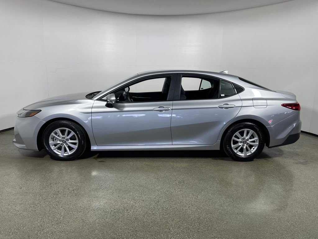 Certified 2025 Toyota Camry LE FWD image 6
