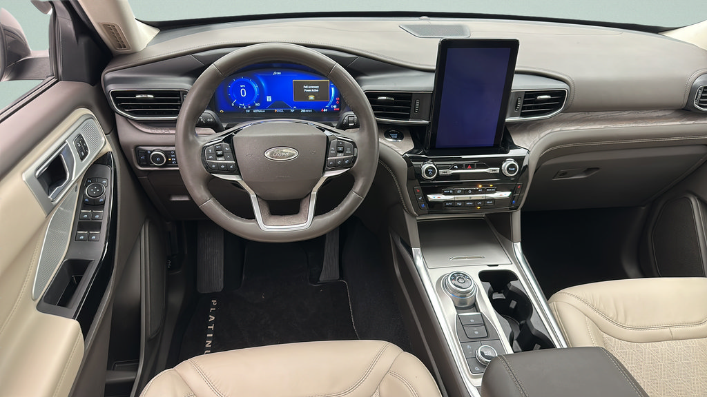 Used 2023 Ford Explorer Platinum w/ Technology Package AWD/4WD image 12