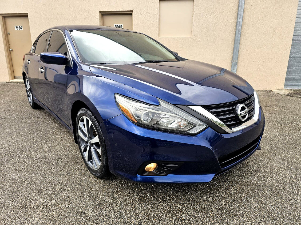 Used 2017 Nissan Altima 2.5 SR image 5