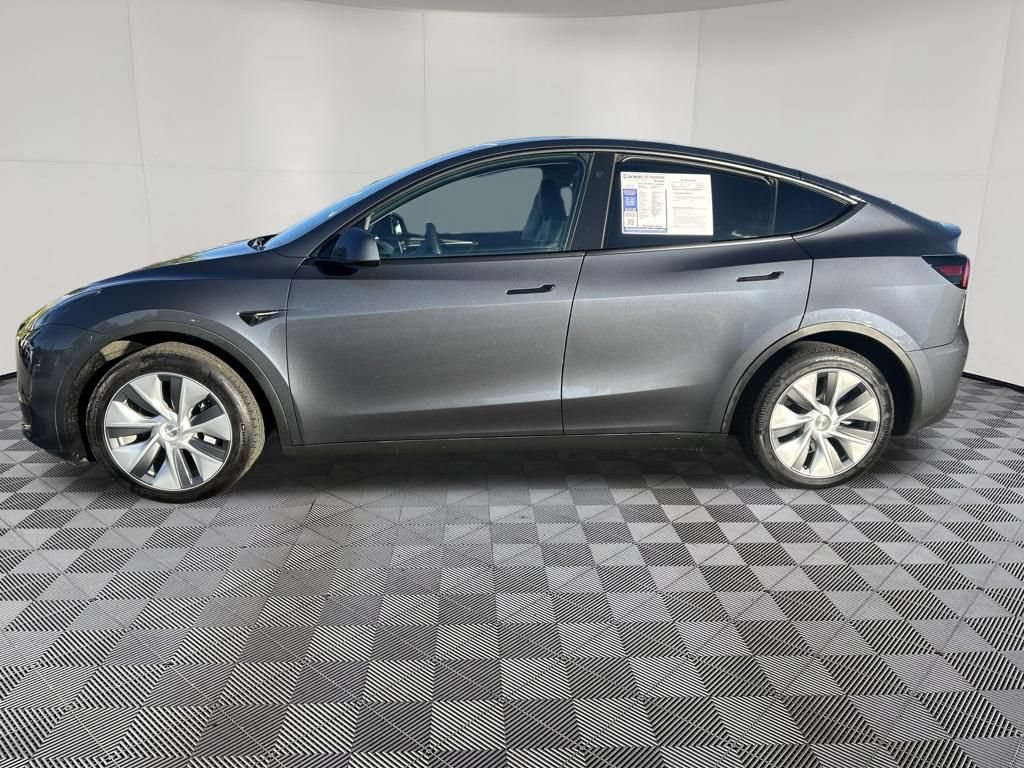 Used 2023 Tesla Model Y Long Range AWD/4WD image 4