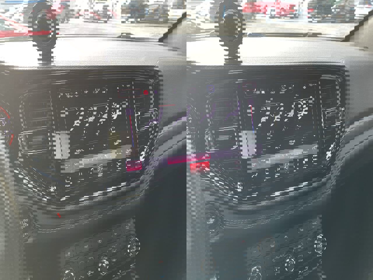 Used 2021 Dodge Durango GT image 13