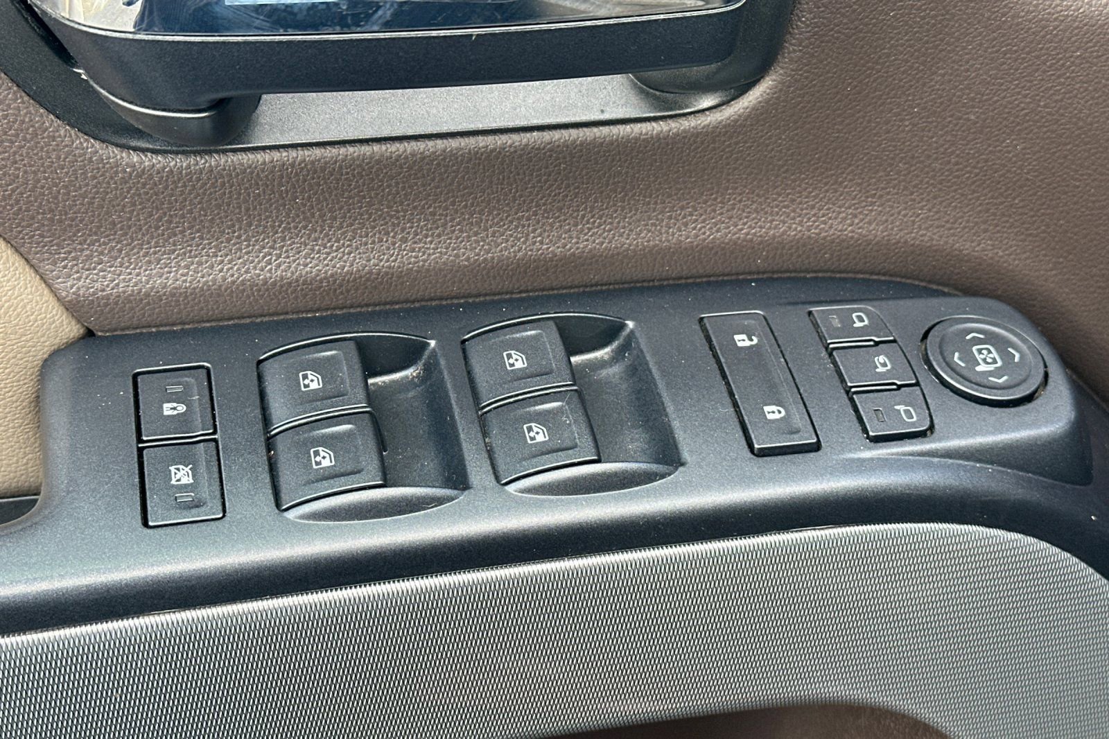 Used 2016 Chevrolet Silverado 3500 LTZ w/ Duramax Plus Package image 11