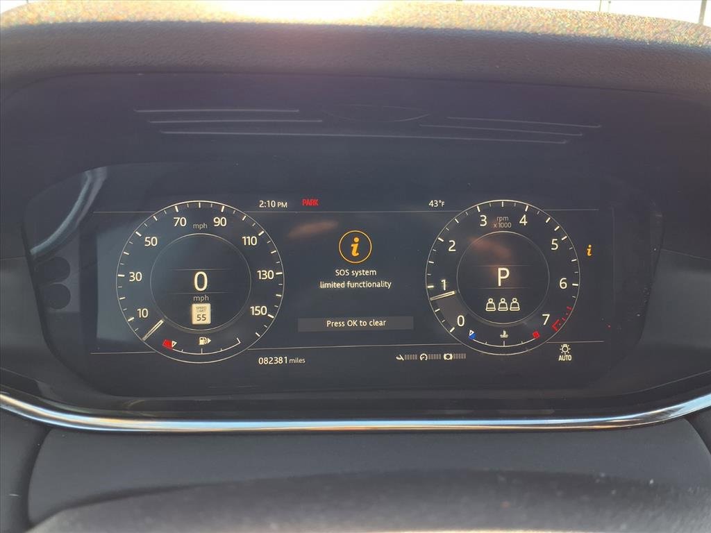 Used 2020 Land Rover Range Rover Evoque R-Dynamic SE image 15