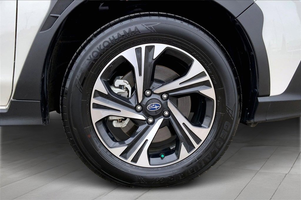 Certified 2025 Subaru Crosstrek 2.5i Premium image 32