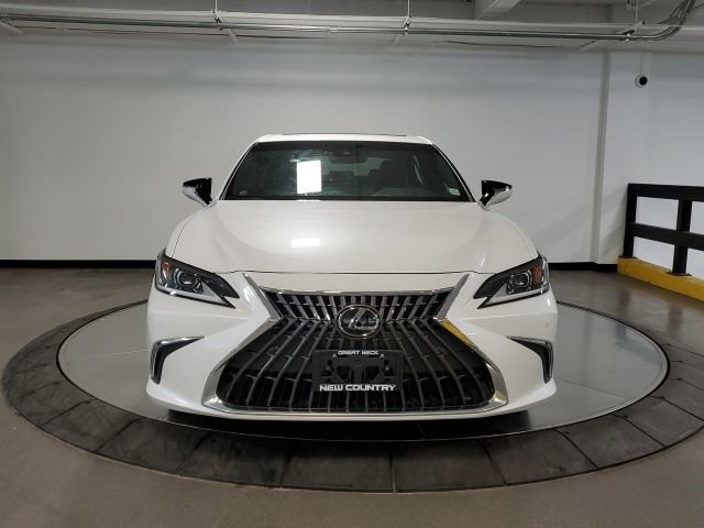 Used 2025 Lexus ES 300h w/ Premium Package FWD image 5