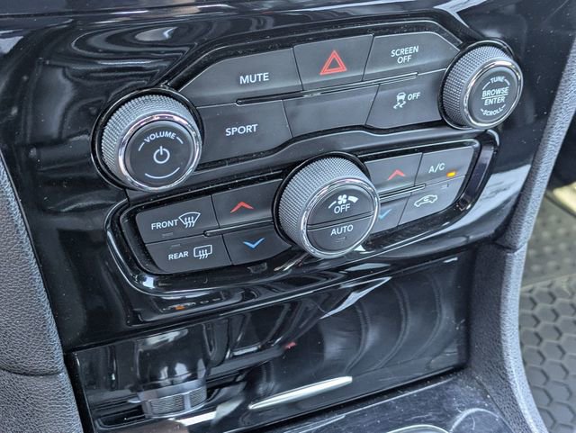 Used 2017 Chrysler 300 S AWD/4WD image 27