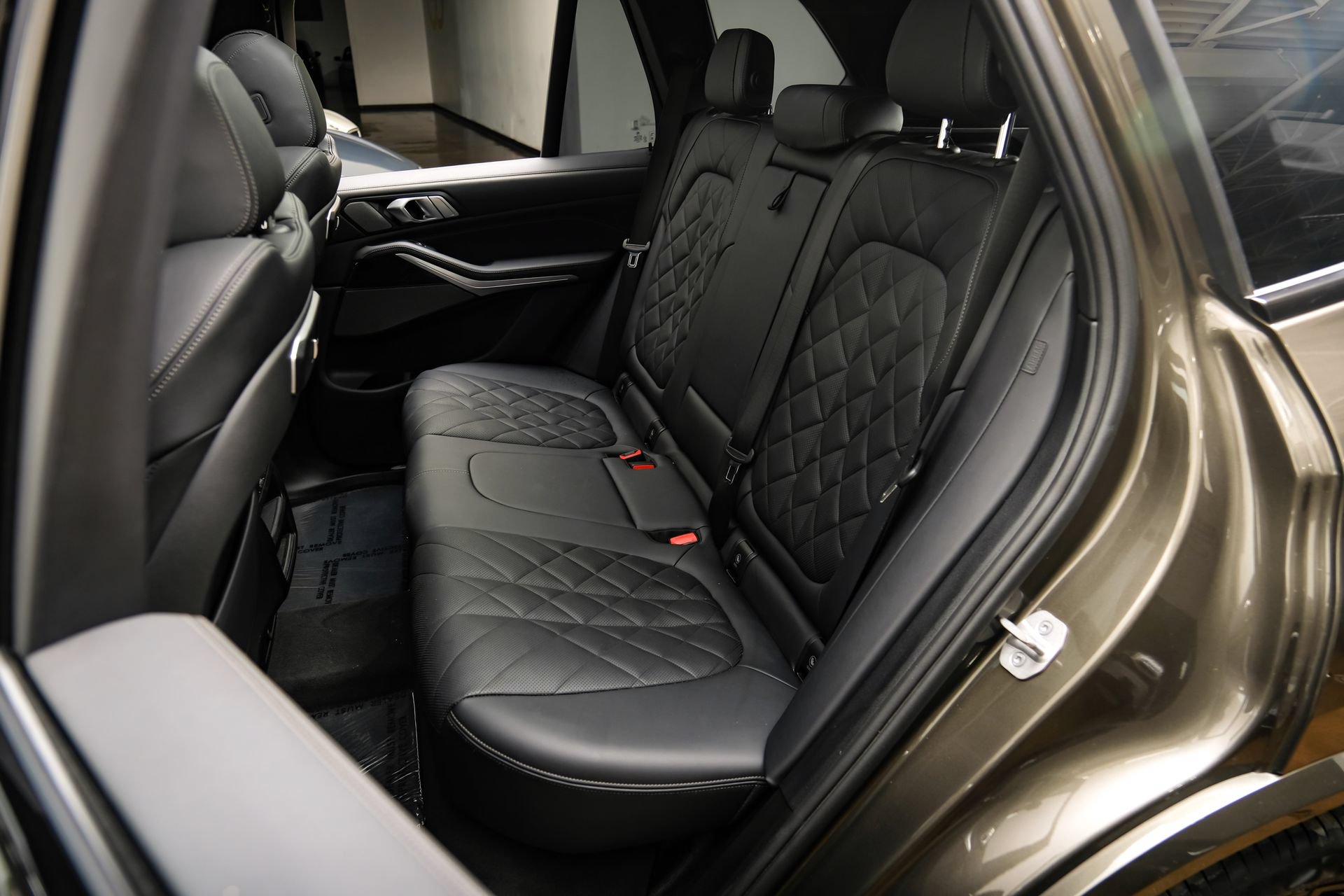 Used 2024 BMW X5 sDrive40i w/ M Sport Package RWD image 49