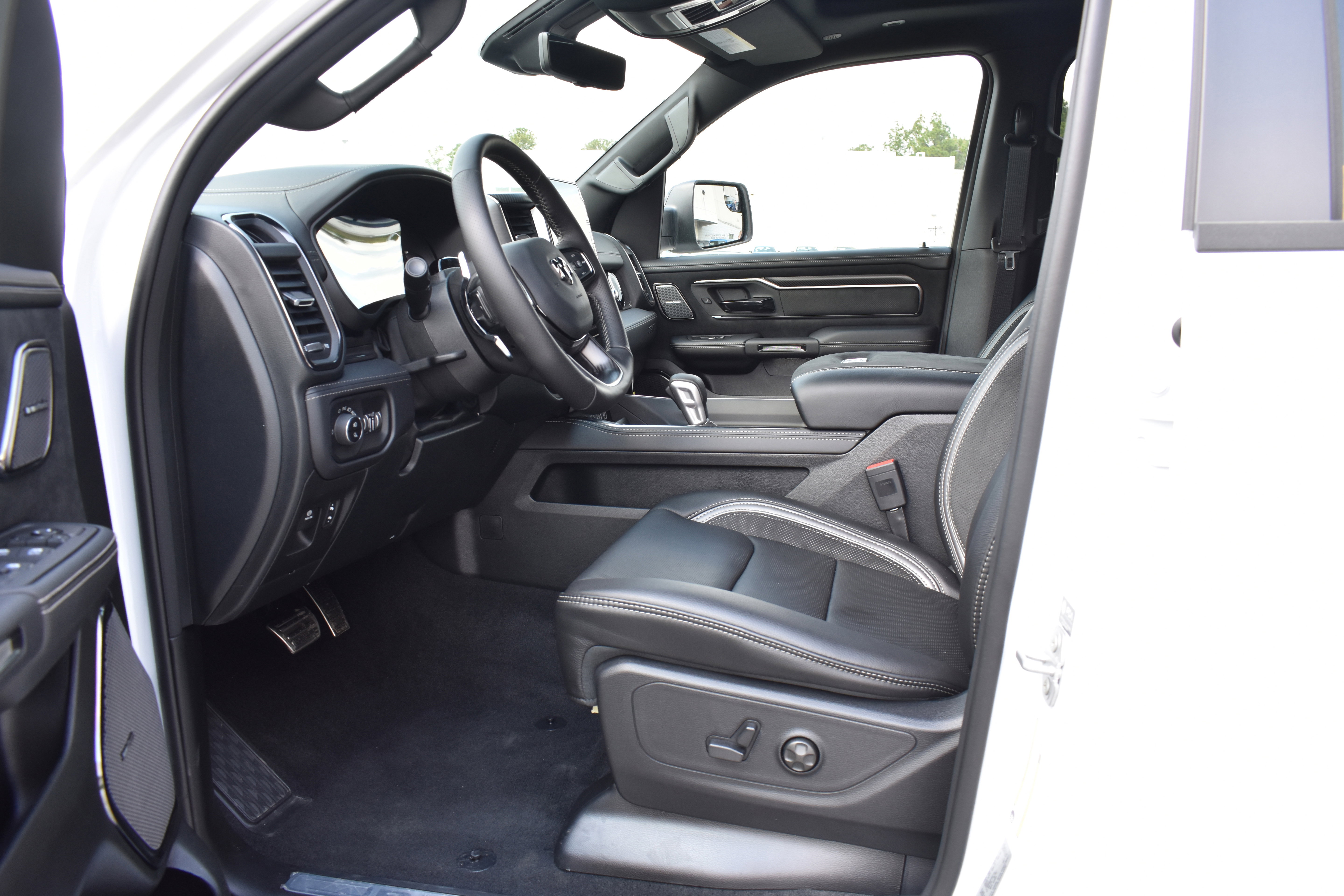 New 2026 RAM 1500 RHO image 12