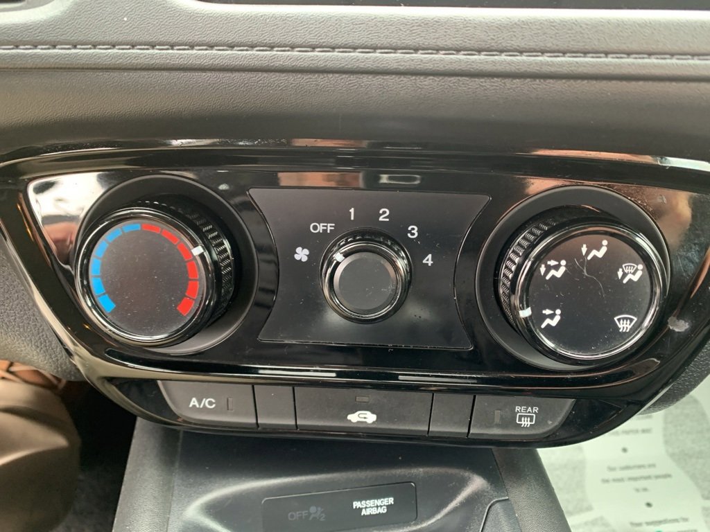 Used 2019 Honda HR-V LX image 28