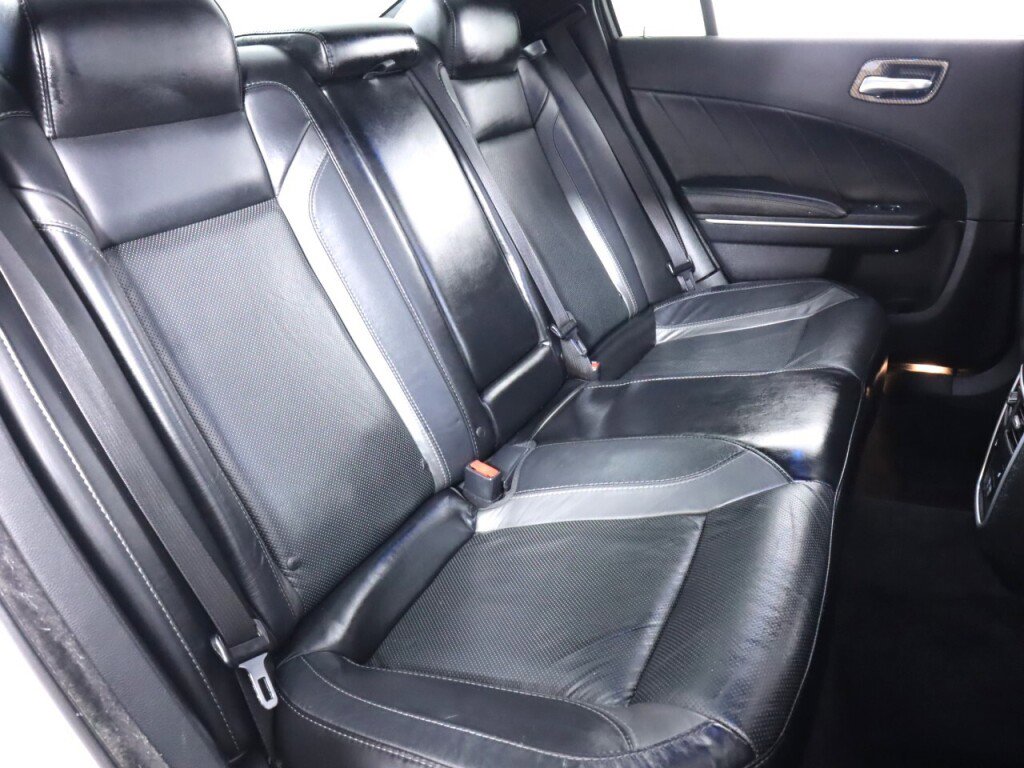 Used 2016 Dodge Charger SXT w/ Plus Group image 38
