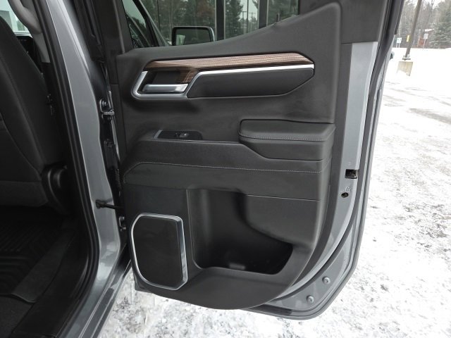 Used 2023 Chevrolet Silverado 1500 LT image 49