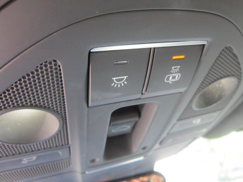 Used 2019 Genesis G70 3.3T Dynamic image 35