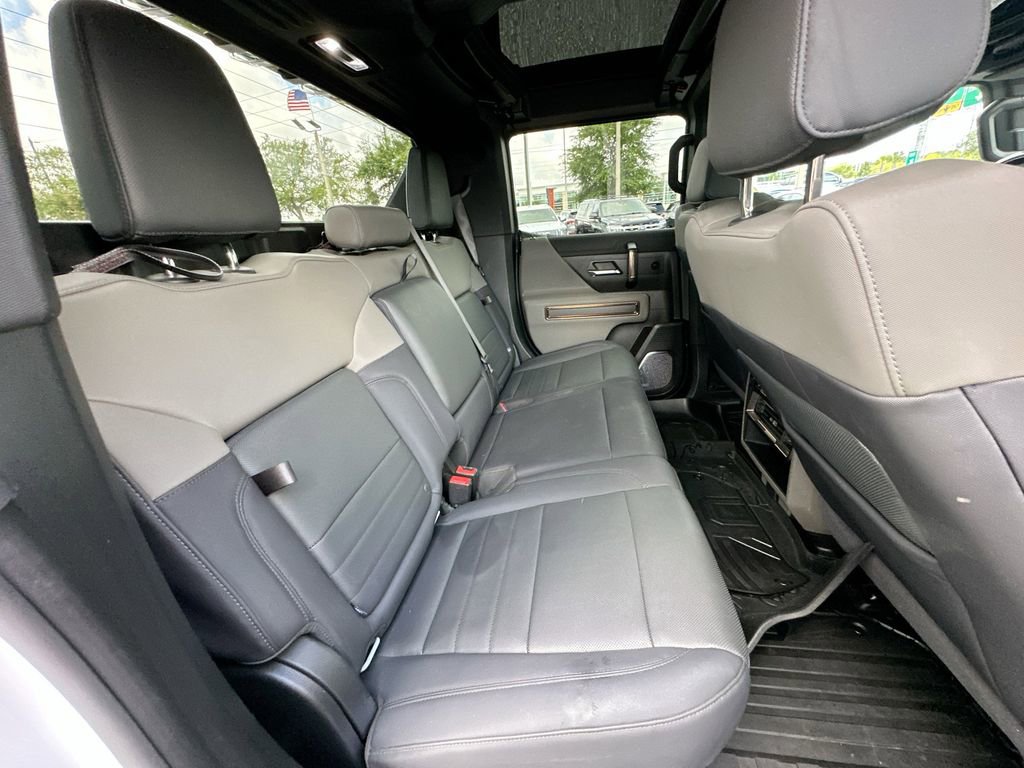 Certified 2025 GMC Hummer EV 3X AWD/4WD image 27