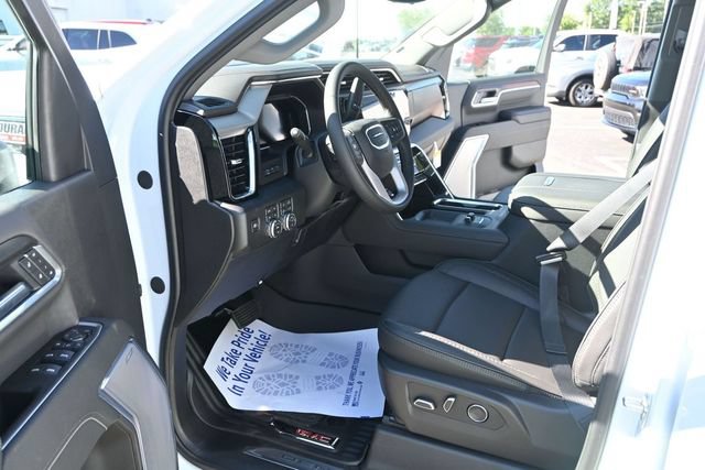 New 2026 GMC Sierra 3500 Denali w/ Denali Reserve Package AWD/4WD image 17