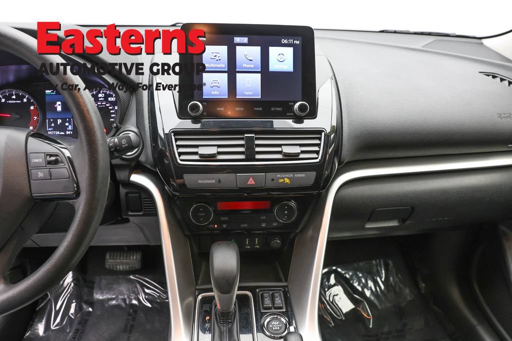 Used 2024 Mitsubishi Eclipse Cross AWD image 12