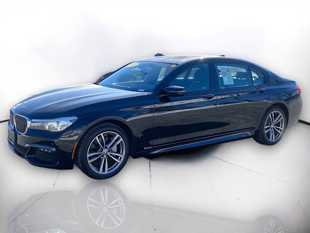 Used 2019 BMW 740i xDrive w/ Executive Package image 2