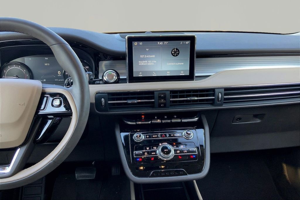 Used 2022 Lincoln Corsair FWD image 9