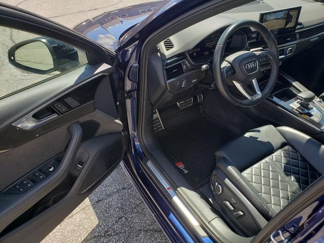 Used 2021 Audi S4 Premium Plus w/ Premium Plus Package AWD/4WD image 12
