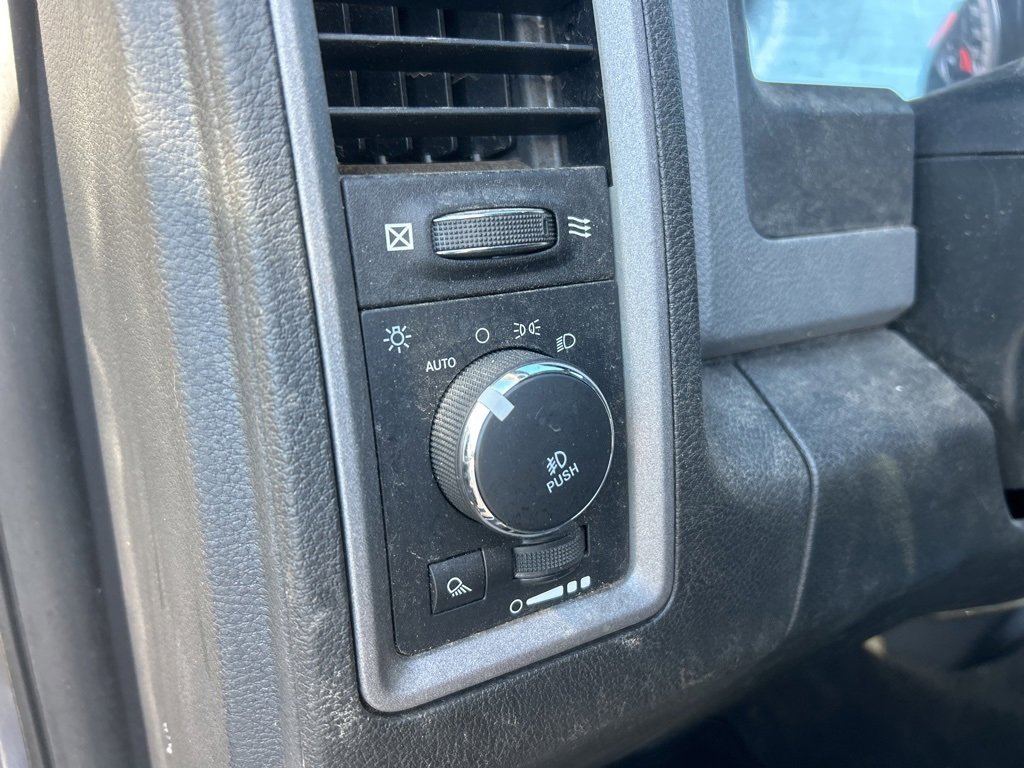 Certified 2017 RAM 1500 Express w/ Express Value Package image 11