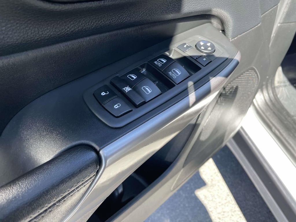 Used 2021 Jeep Cherokee Latitude Lux image 27