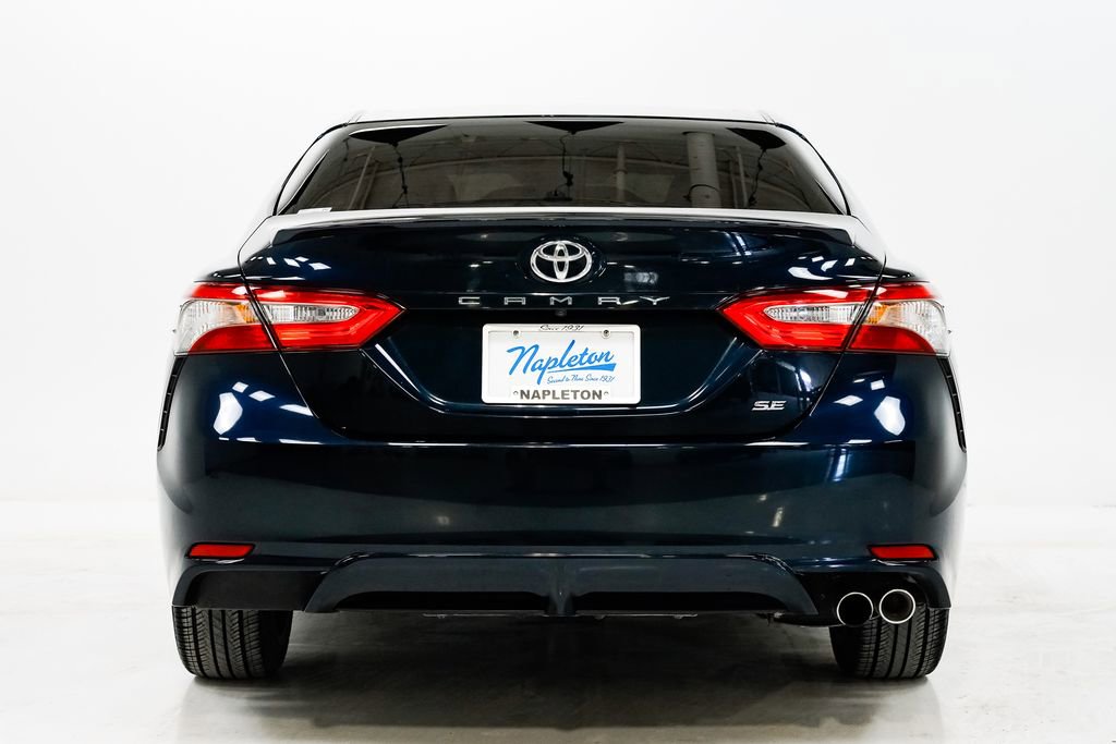 Used 2018 Toyota Camry SE image 24
