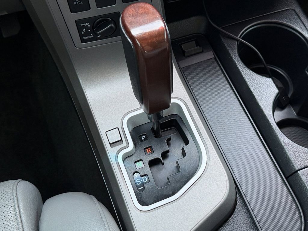 Used 2012 Toyota Sequoia Platinum RWD image 15