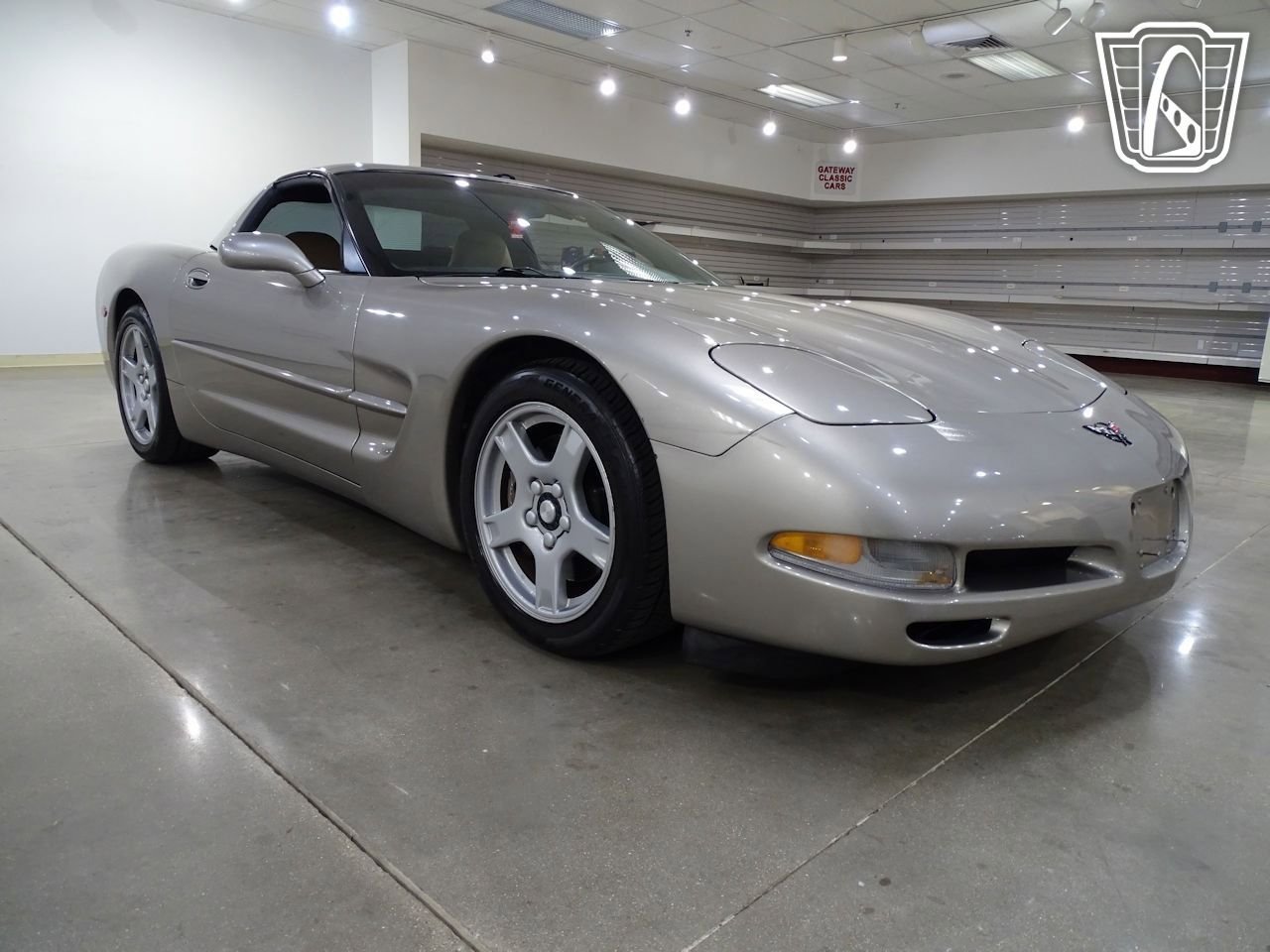 Used 1998 Chevrolet Corvette Coupe w/ Roof Pkg image 22