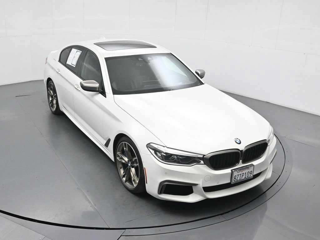 Used 2018 BMW M550i xDrive AWD/4WD image 36