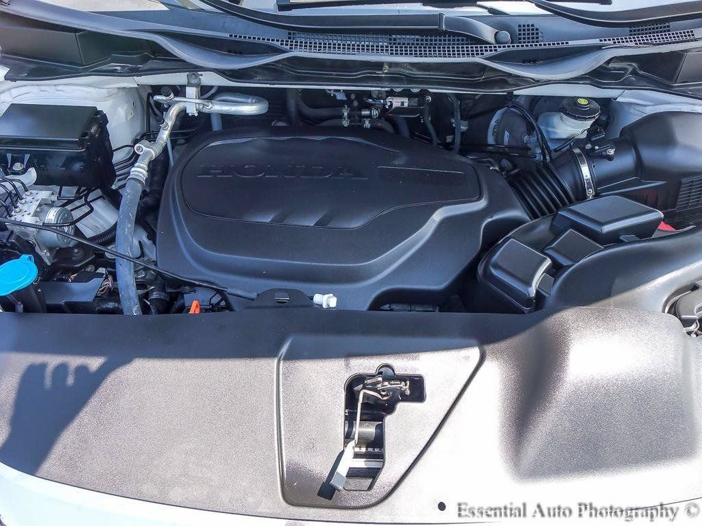 Used 2023 Honda Odyssey Elite image 26
