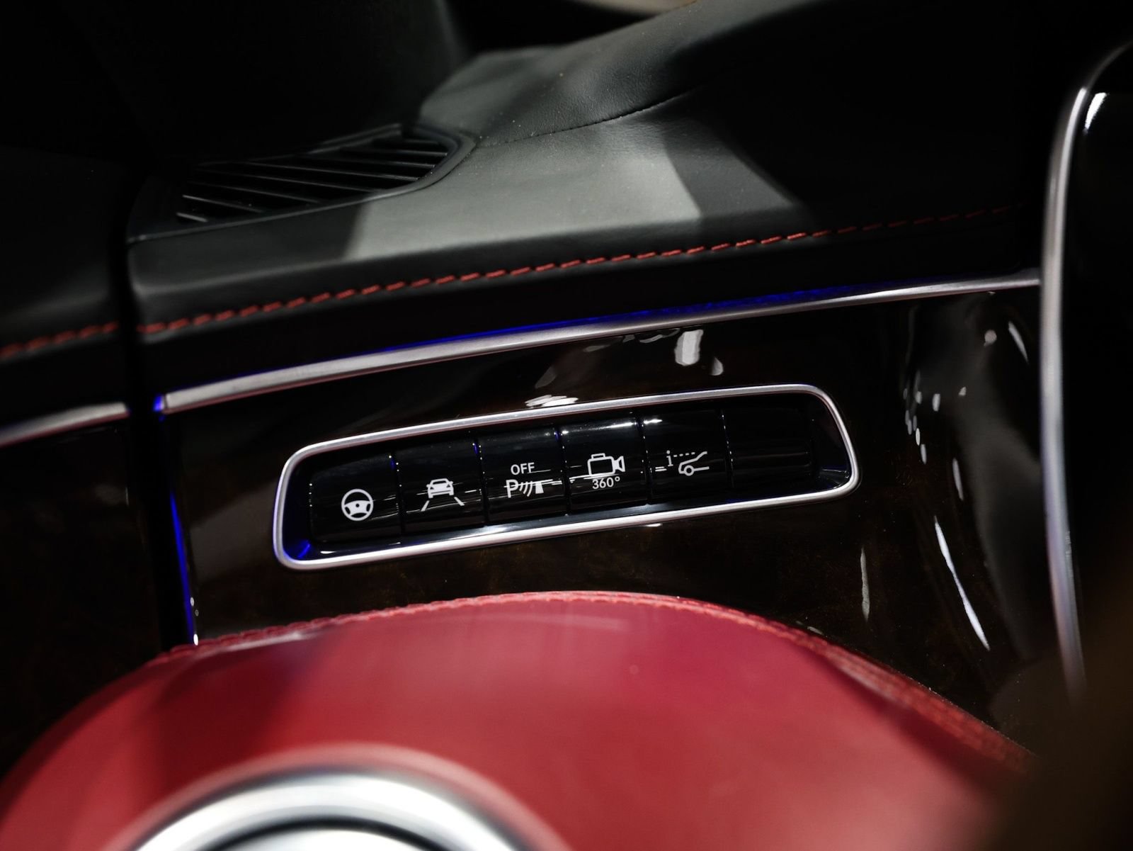 Used 2017 Mercedes-Benz S 550 Cabriolet image 36