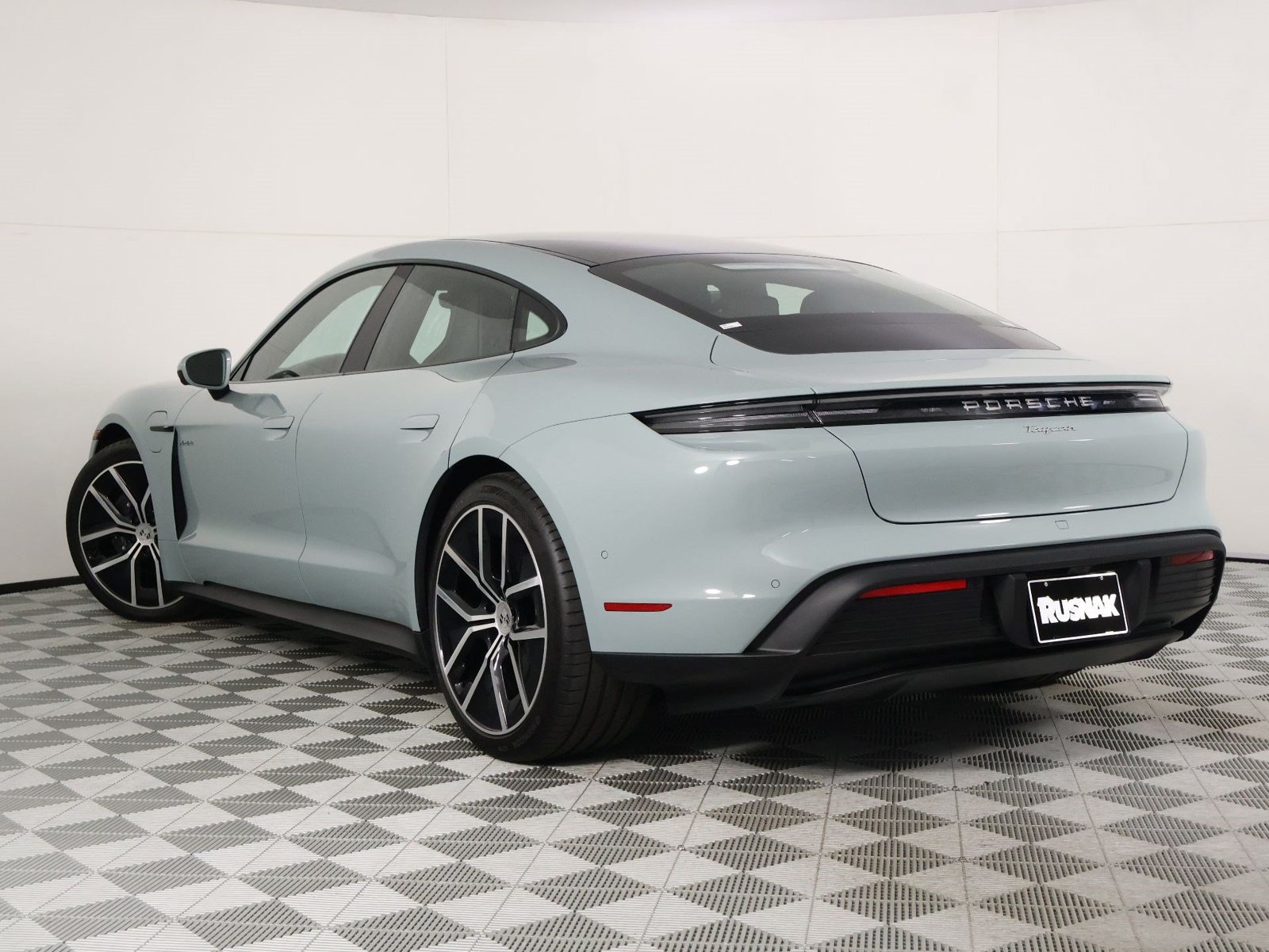 New 2026 Porsche Taycan RWD image 3