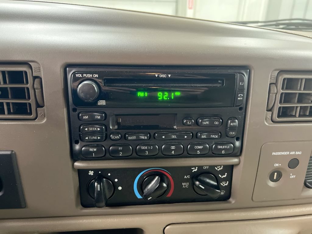 Used 2003 Ford F250 XL RWD image 14