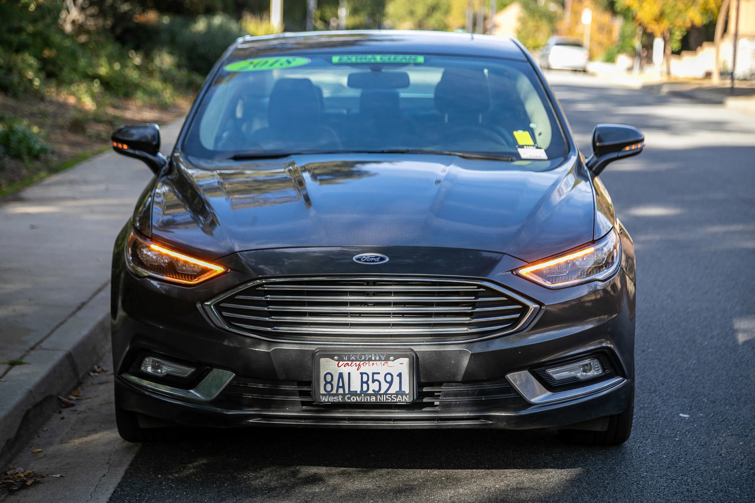 Used 2018 Ford Fusion Titanium image 2