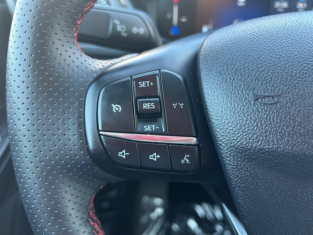 Used 2025 Ford Escape ST-Line Select AWD/4WD image 20