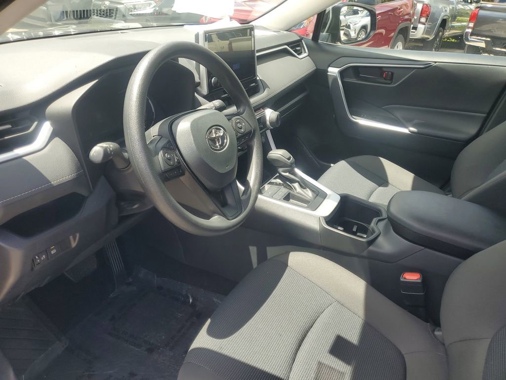 Used 2024 Toyota RAV4 LE image 15