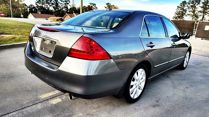 Used 2006 Honda Accord EX image 9
