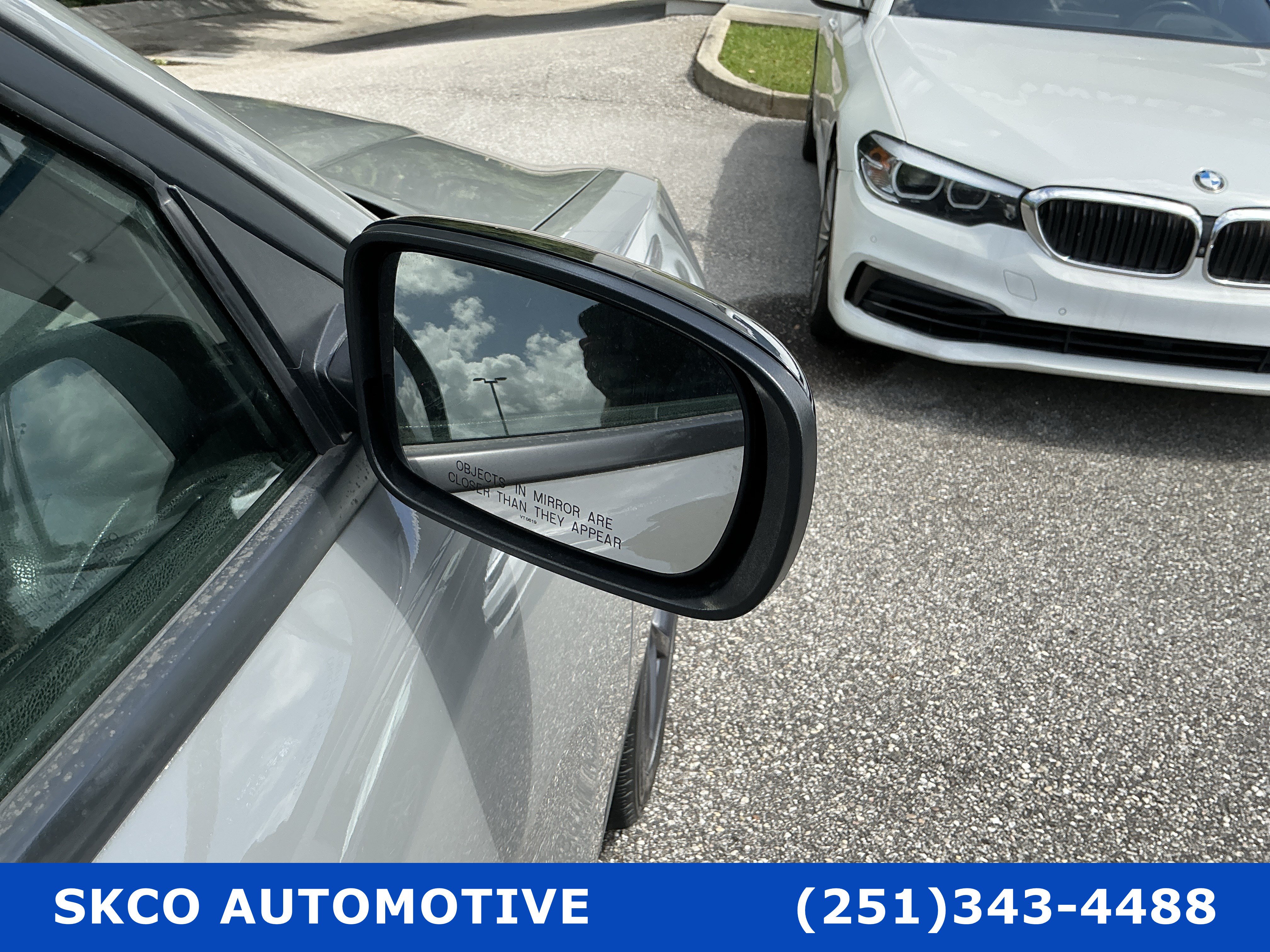 Used 2019 Dodge Charger SXT w/ Plus Group RWD image 10