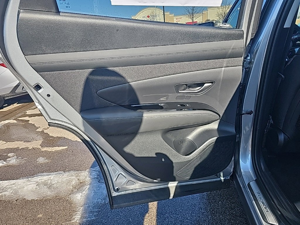 New 2026 Hyundai Tucson Limited image 32