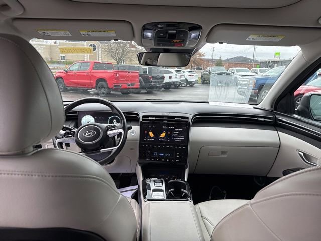 Used 2023 Hyundai Tucson Limited image 17