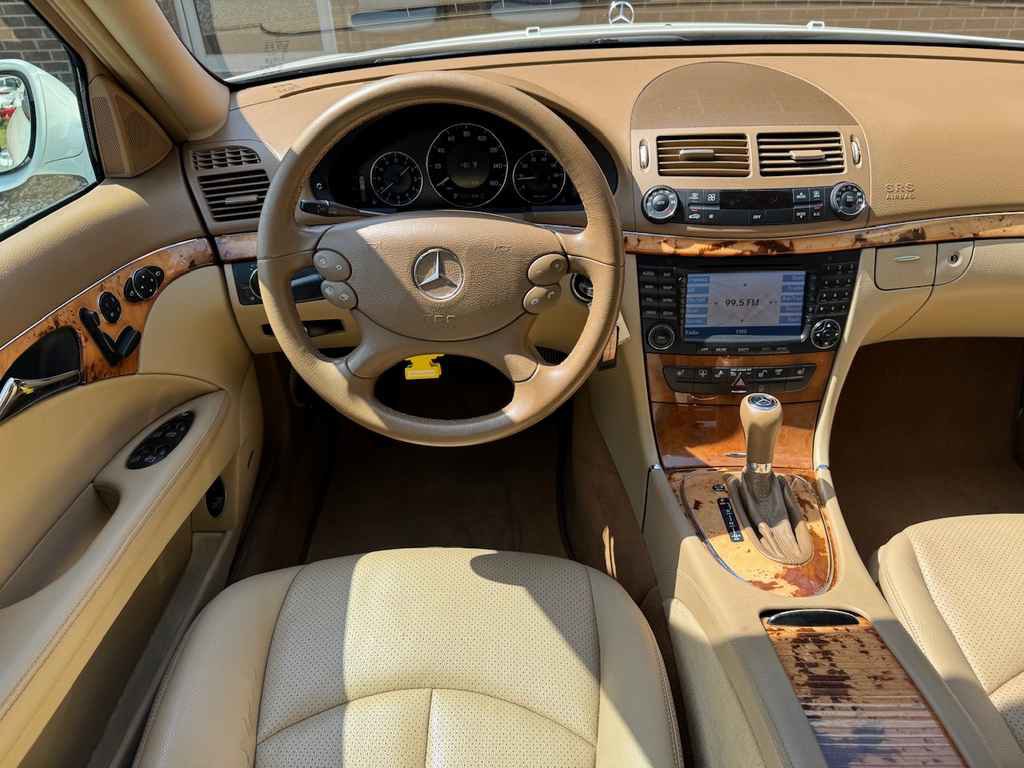 Used 2007 Mercedes-Benz E 350 Sedan image 12