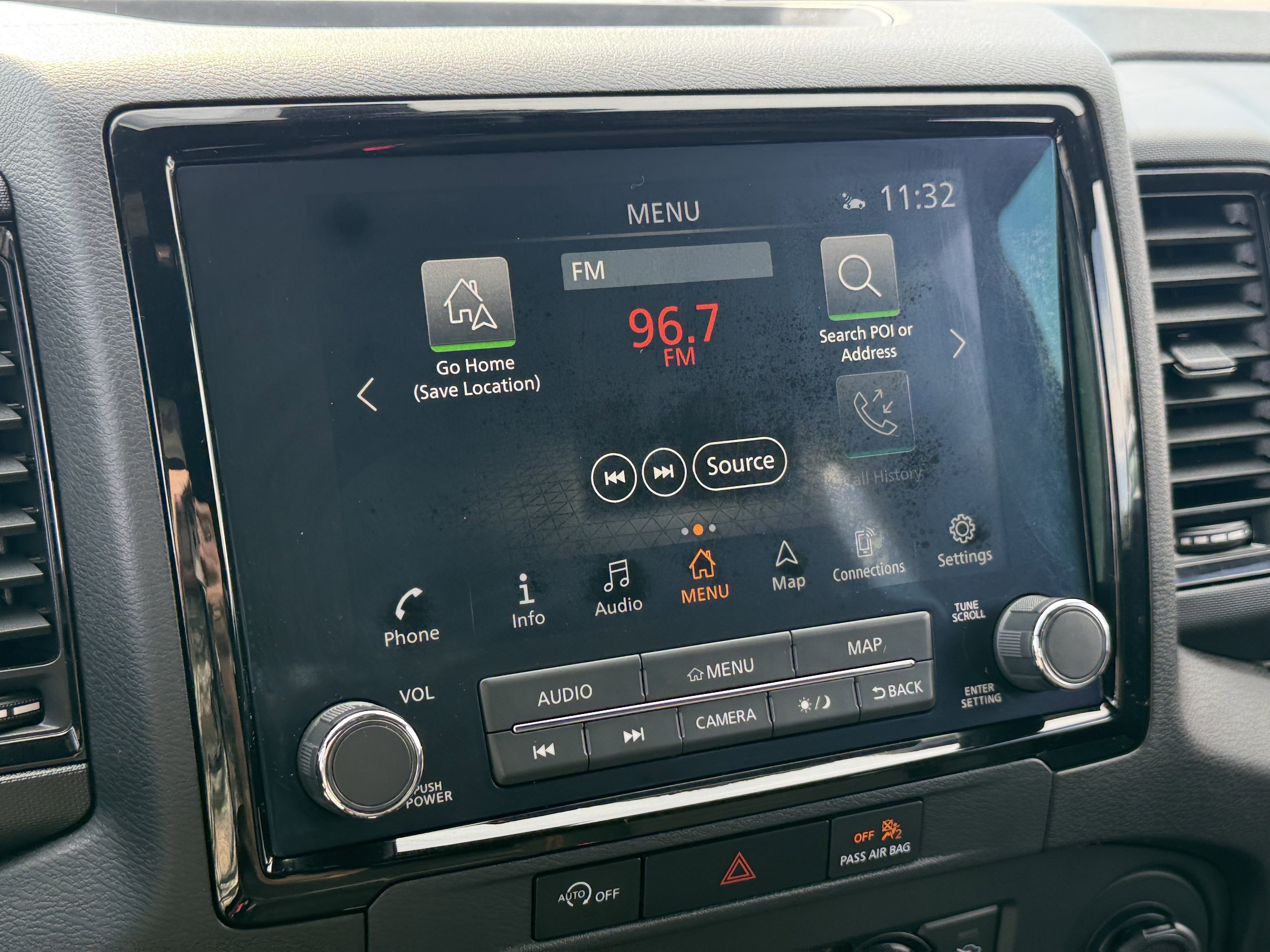 Used 2024 Nissan Frontier PRO-4X image 20