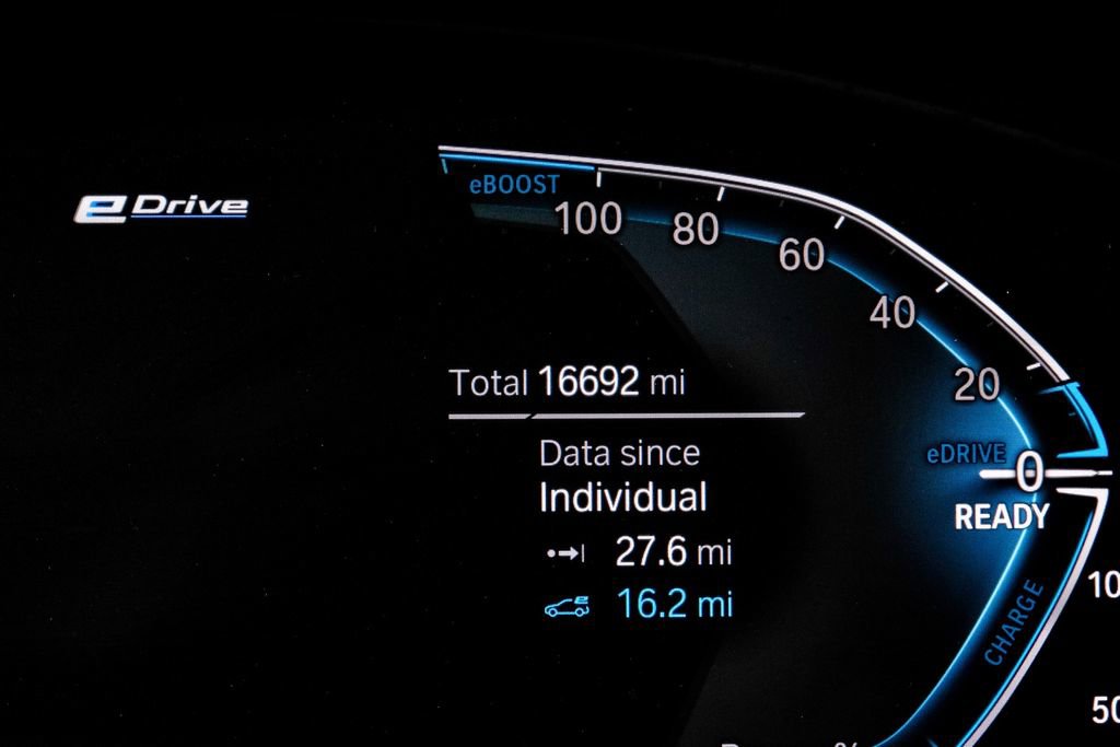 Used 2021 BMW X3 xDrive30e w/ Premium Package image 19