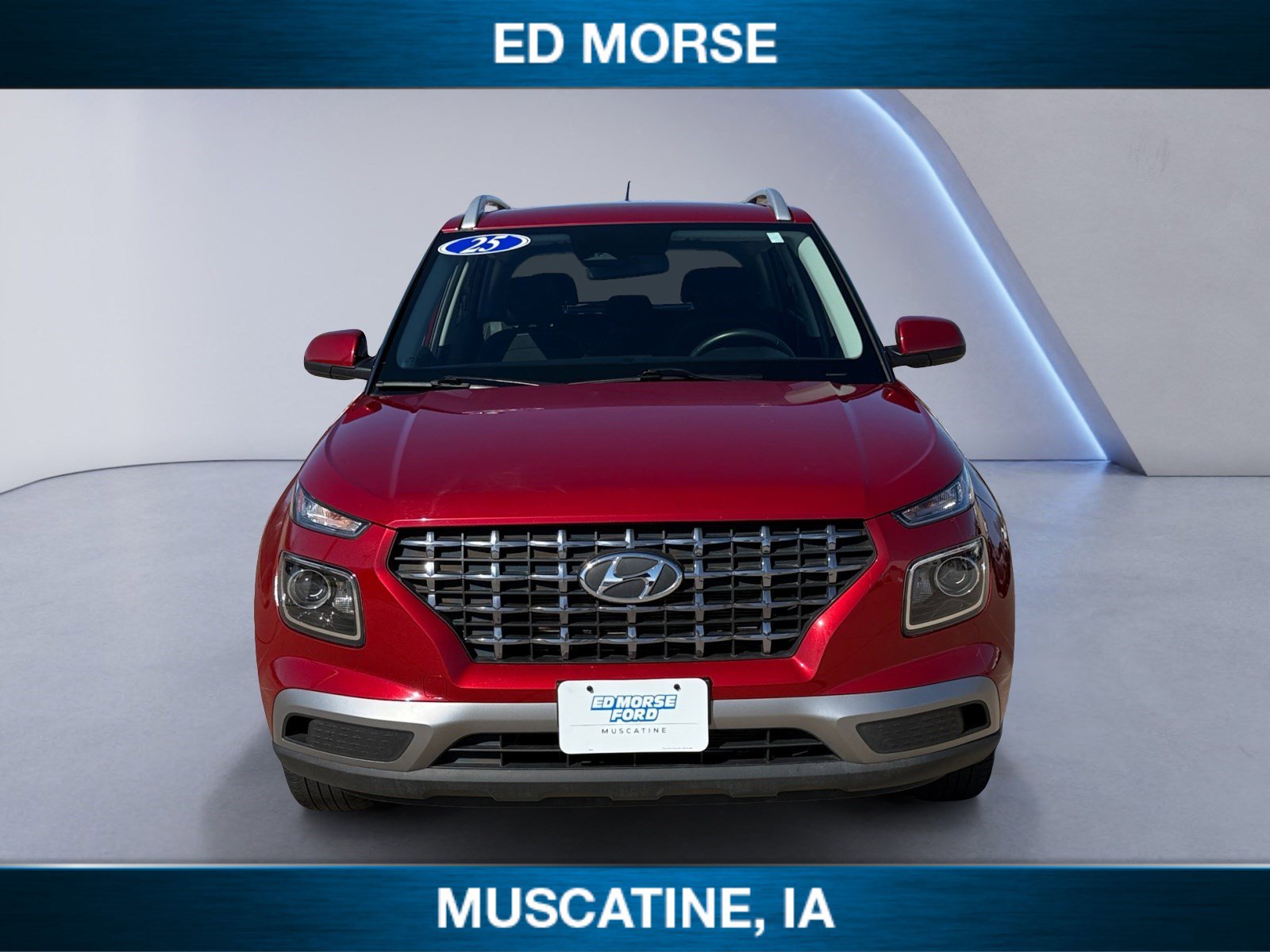 Used 2025 Hyundai Venue SEL image 8